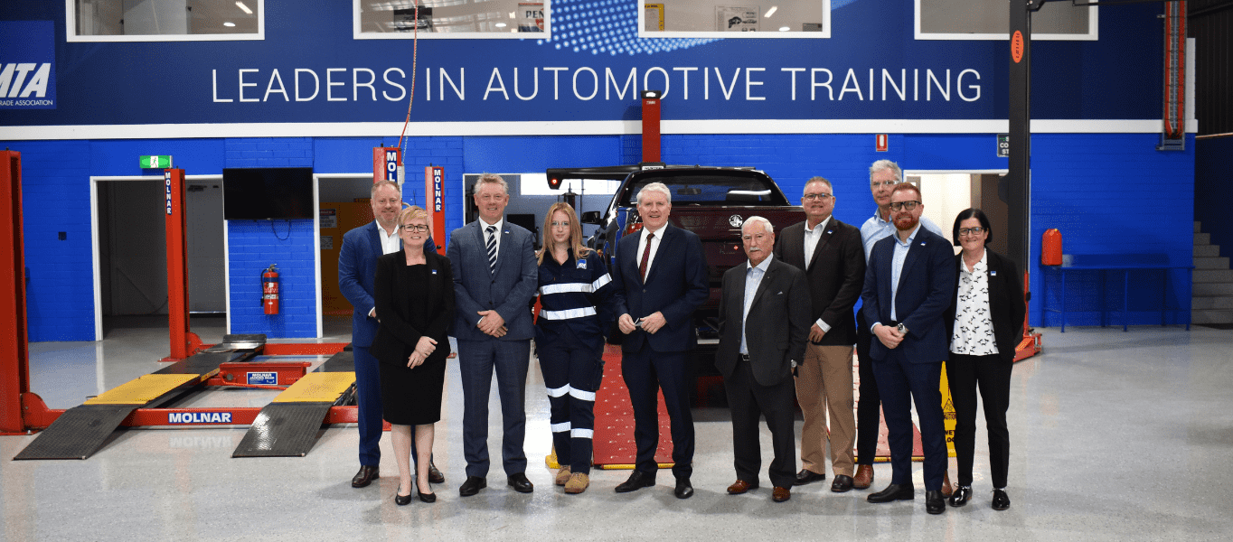 Minister O’Connor Visits MTA: Clean Energy Apprenticeships Program Expands to Automotive Sector image